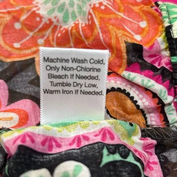 Vera Bradley Pink PajAma and Short Set Size Medium - Picture 8 of 10